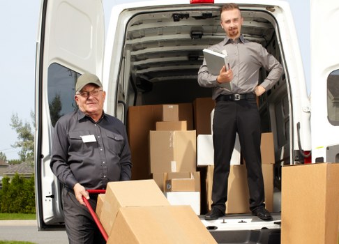 Moving truck service in Nags Head for local homes and businesses