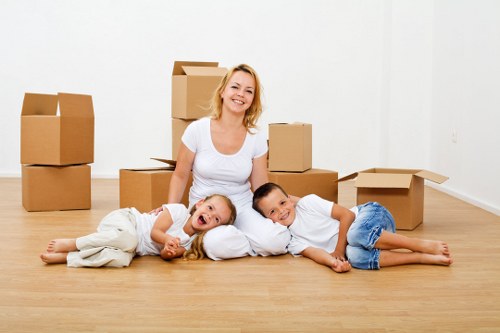 Securing items inside a moving van for safe transport