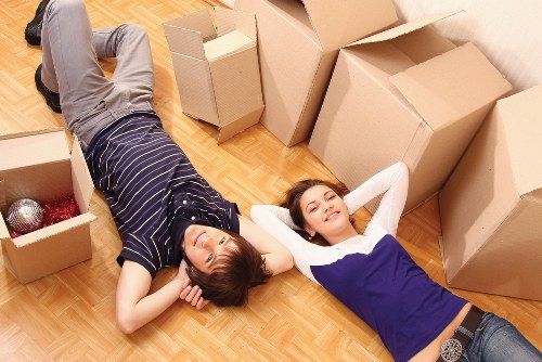 Local movers organizing fragile household items in Nags Head